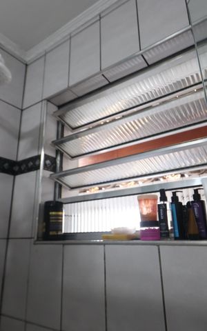 Casa à venda com 125m², 3 quartos e 2 vagasBanheiro
