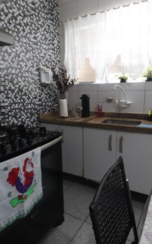 Casa à venda com 125m², 3 quartos e 2 vagasCozinha