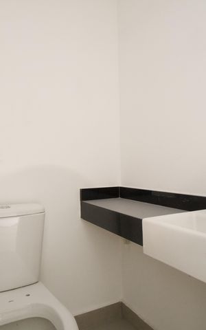 Studio para alugar com 24m², 1 quarto e sem vaga Studio para alugar com 24m², 1 quarto e sem vagaBanheiro