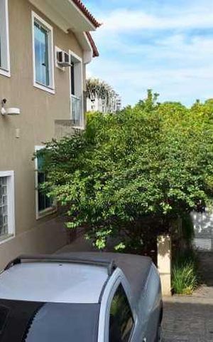 Casa à venda com 203m², 6 quartos e 4 vagas