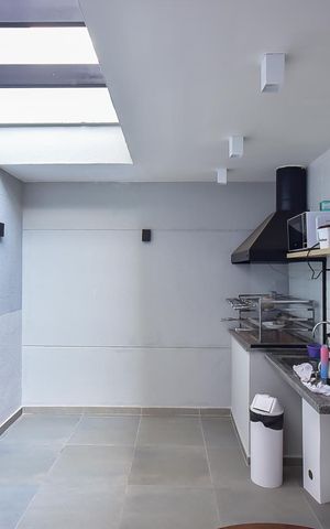 Studio à venda com 17m², 1 quarto e sem vaga Studio à venda com 17m², 1 quarto e sem vagaChurrasqueira
