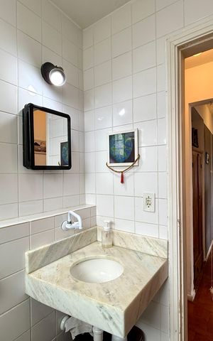 Apartamento à venda com 62m², 2 quartos e 1 vaga Apartamento à venda com 62m², 2 quartos e 1 vagaBanheiro