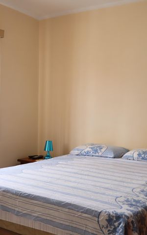 Casa à venda com 144m², 2 quartos e 2 vagasSuite