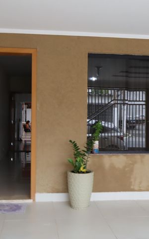 Casa à venda com 144m², 2 quartos e 2 vagasGaragem