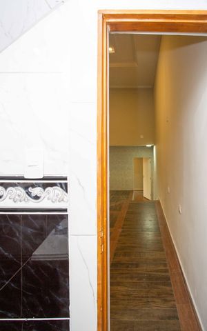 Casa para alugar com 130m², 2 quartos e 1 vagaLavabo