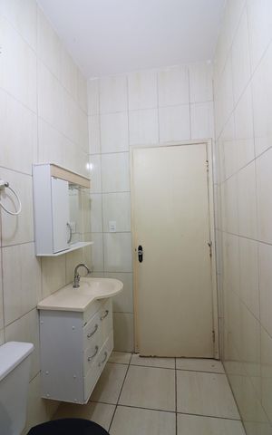 Casa à venda com 168m², 3 quartos e 2 vagasBanheiro Social