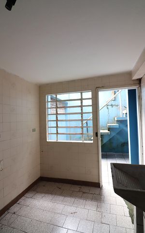 Casa à venda com 168m², 3 quartos e 2 vagasÁrea de Serviço