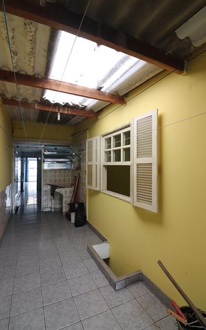 Casa à venda com 168m², 3 quartos e 2 vagasÁrea de Serviço 2
