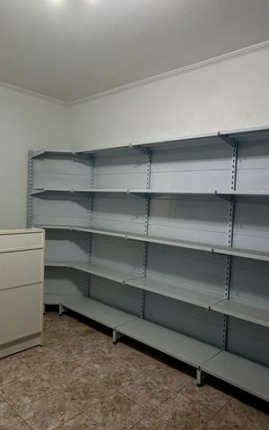 Casa à venda com 125m², 2 quartos e 2 vagasSalão 4