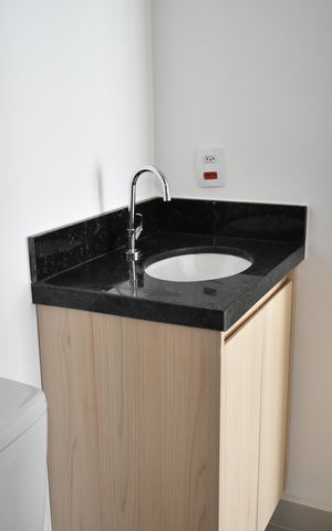 Studio à venda com 30m², 0 quarto e sem vagaStudio Banheiro