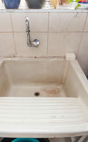 Apartamento à venda com 81m², 3 quartos e 1 vagaÁrea de Serviço