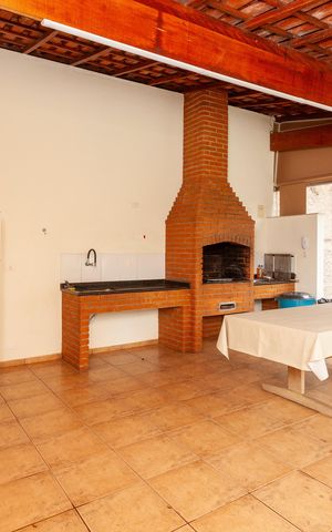Apartamento à venda com 81m², 3 quartos e 1 vagaÁrea comum - Churrasqueira