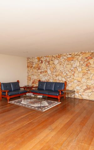 Apartamento à venda com 81m², 3 quartos e 1 vagaHall social