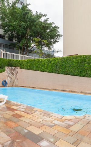 Apartamento à venda com 81m², 3 quartos e 1 vagaÁrea comum - Piscina