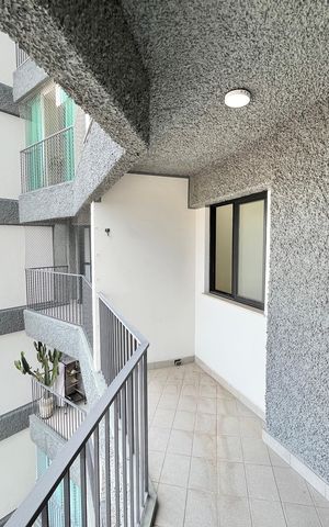 Apartamento à venda com 86m², 3 quartos e 1 vaga Apartamento à venda com 86m², 3 quartos e 1 vagaVaranda da Sala