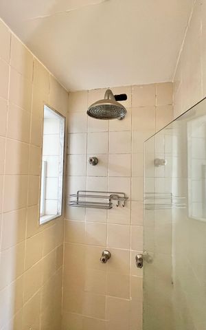 Apartamento à venda com 86m², 3 quartos e 1 vaga Apartamento à venda com 86m², 3 quartos e 1 vagaBanheiro