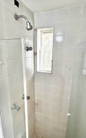 Apartamento à venda com 86m², 3 quartos e 1 vaga Apartamento à venda com 86m², 3 quartos e 1 vagaBanheiro da Suíte