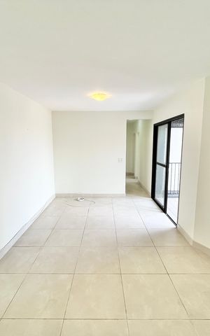 Apartamento à venda com 86m², 3 quartos e 1 vaga Apartamento à venda com 86m², 3 quartos e 1 vagaSala