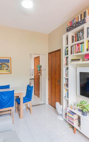 Apartamento à venda com 40m², 1 quarto e 1 vagaSala