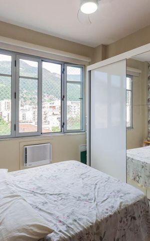 Apartamento à venda com 40m², 1 quarto e 1 vagaQuarto