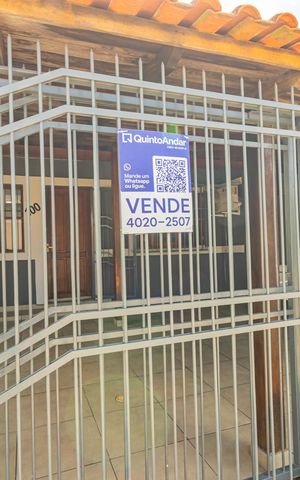 Casa à venda com 120m², 2 quartos e 2 vagas Casa à venda com 120m², 2 quartos e 2 vagasFachada/placa