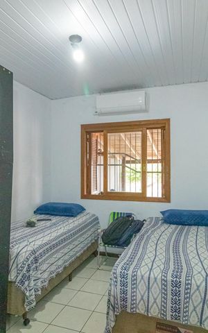 Casa à venda com 120m², 2 quartos e 2 vagas Casa à venda com 120m², 2 quartos e 2 vagasQuarto 1