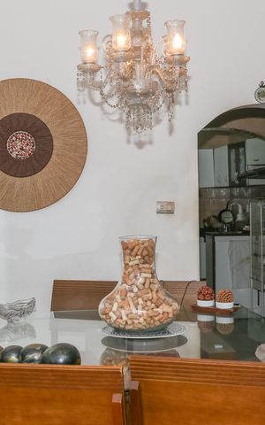 Casa à venda com 300m², 4 quartos e 2 vagasSala