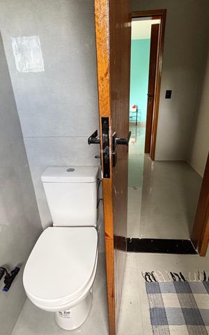 Casa de condomínio à venda com 232m², 4 quartos e 1 vaga Casa de condomínio à venda com 232m², 4 quartos e 1 vagaBanheiro do quarto 3