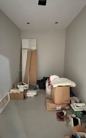 Casa de condomínio à venda com 232m², 4 quartos e 1 vaga Casa de condomínio à venda com 232m², 4 quartos e 1 vagaCloset do quarto 2