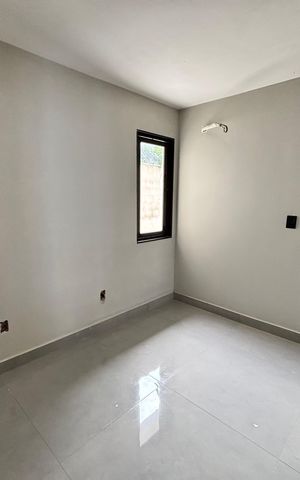 Casa de condomínio à venda com 232m², 4 quartos e 1 vaga Casa de condomínio à venda com 232m², 4 quartos e 1 vagaQuarto 1