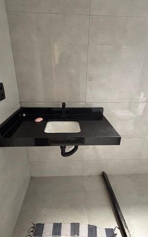 Casa de condomínio à venda com 232m², 4 quartos e 1 vaga Casa de condomínio à venda com 232m², 4 quartos e 1 vagaBanheiro do quarto 4