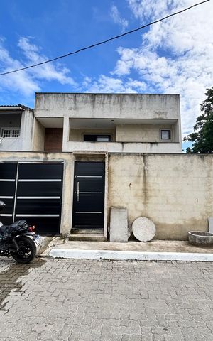 Casa de condomínio à venda com 232m², 4 quartos e 1 vaga Casa de condomínio à venda com 232m², 4 quartos e 1 vagaFachada