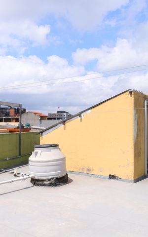 Casa à venda com 326m², 4 quartos e 5 vagasQuintal