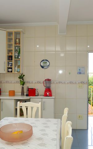 Casa à venda com 326m², 4 quartos e 5 vagasCozinha