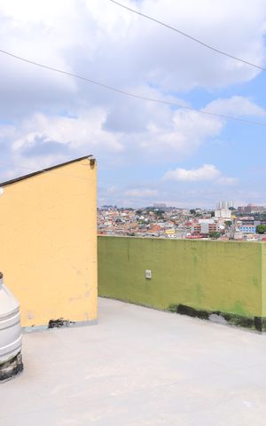 Casa à venda com 326m², 4 quartos e 5 vagasQuintal