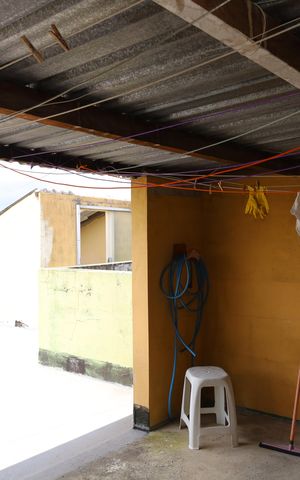 Casa à venda com 326m², 4 quartos e 5 vagasÁrea de Serviço 2