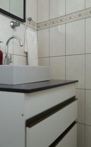 Casa à venda com 326m², 4 quartos e 5 vagasBanheiro 3