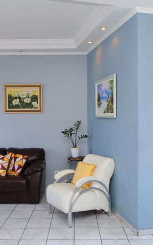 Casa à venda com 326m², 4 quartos e 5 vagasSala