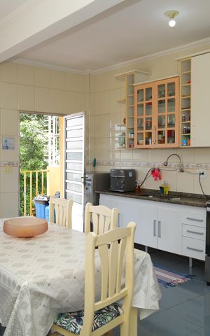 Casa à venda com 326m², 4 quartos e 5 vagasCozinha