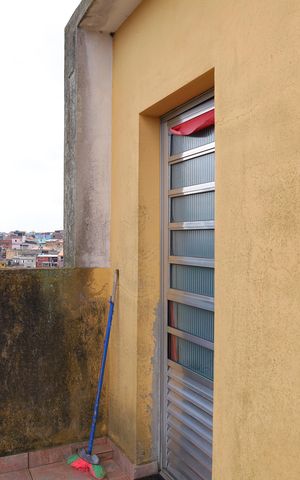 Casa à venda com 326m², 4 quartos e 5 vagasVaranda 2