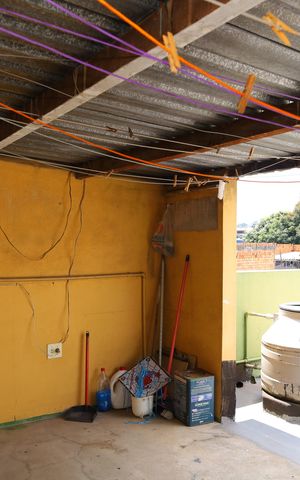 Casa à venda com 326m², 4 quartos e 5 vagasÁrea de Serviço 2