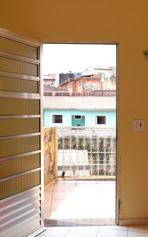 Casa à venda com 326m², 4 quartos e 5 vagasVaranda 1