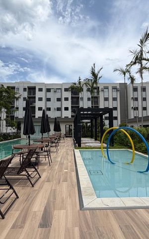 Apartamento à venda com 46m², 2 quartos e 1 vaga Apartamento à venda com 46m², 2 quartos e 1 vagaÁrea comum - Piscina