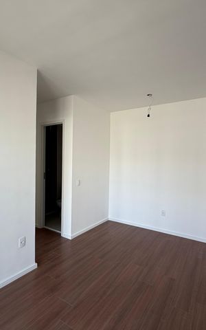 Apartamento à venda com 46m², 2 quartos e 1 vaga Apartamento à venda com 46m², 2 quartos e 1 vagaSala
