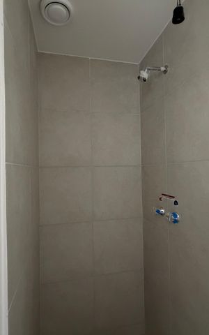 Apartamento à venda com 46m², 2 quartos e 1 vaga Apartamento à venda com 46m², 2 quartos e 1 vagaBanheiro social