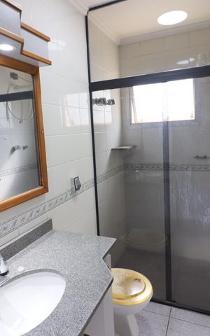 Apartamento à venda com 155m², 5 quartos e 2 vagasBanheiro 3