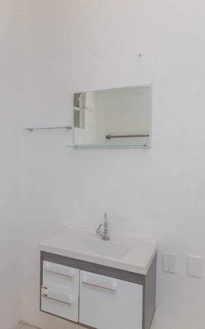 Apartamento para alugar com 92m², 3 quartos e sem vaga Apartamento para alugar com 92m², 3 quartos e sem vagaBanheiro 2