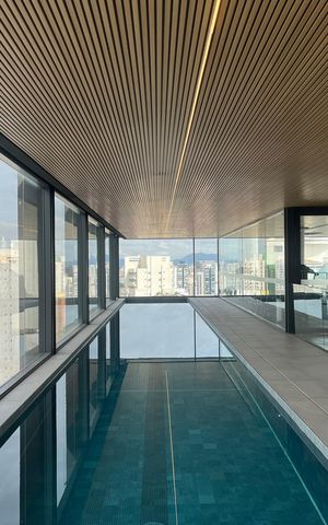 Studio à venda com 48m², 1 quarto e 1 vaga Studio à venda com 48m², 1 quarto e 1 vagaÁrea comum - Piscina