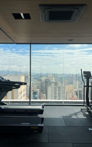 Studio à venda com 48m², 1 quarto e 1 vaga Studio à venda com 48m², 1 quarto e 1 vagaÁrea comum - Academia