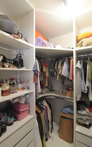 Casa à venda com 114m², 3 quartos e 4 vagasCloset da Suite